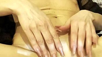 Wow, her solo masturbation orgasm was just beautiful!