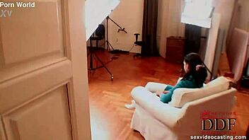 Sweet Sucking Deepthroat On Meat Pipe