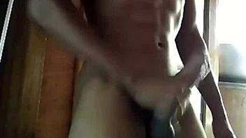 I beatin my bbc till I cum hard, gadem tap kraze yon laponyet ak gwo zozom nan