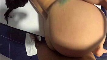 She craves rough homemade sex with her big ass bent over