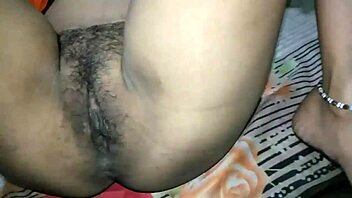 indian bhabhi gets fucked hard in hindi sex video