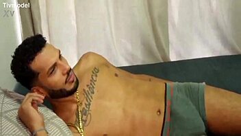 Trisal Venha Conferir Esse Sexo Gostoso Um Ménage Incrível E Muito Excitante Menage Sexoatres Cuckold Cornomenag