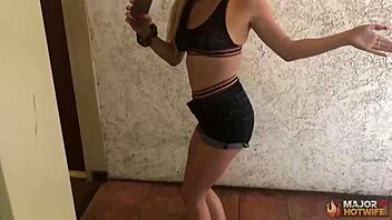 Mitsuki akai delivers dirty asian oral jobs