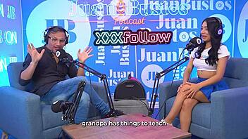 Watch little kinky colombian mayraoficial cum hard on the sybian machine in juan bustos podcast interview!