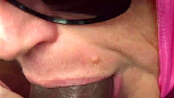 big juicy fat ass busty girl flashes curvy booty in public