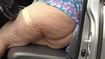 big juicy fat ass busty girl flashes curvy booty in public