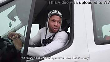 Hell yeah! Straat hoer Chloe neemt 6op1 ruwe anaal met enorme gapes!