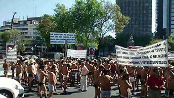 i captured this amateur video on january 7th, 2015, at 1:34 pm