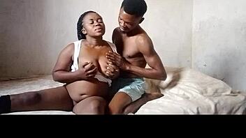 homemade amateurs fucking wildly!