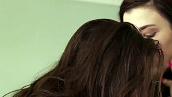 foot fetish lesbians getting wild together