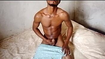 homemade amateurs fucking wildly!