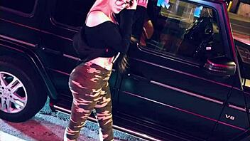 Lady xo jerk off challenge 😏