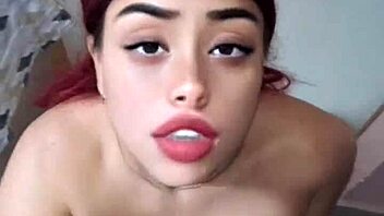 Le tiran semen en la cara - cumshot facial - anal - sexo anal - verdadero anal - le rompen el coño y le dan la leche en la cara - creampie