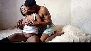 homemade amateurs fucking wildly!