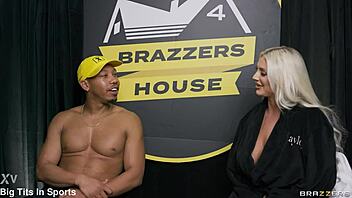 Phoenix Marie And Kayley Gunner Dive Into Kinky Muff Licking, Deepthroat Blowjobs, And Squirting Pussy Scenes In Brazzers House 4 Episode 4