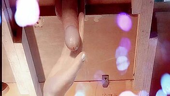 i’m getting milked and leaking pre cum like crazy