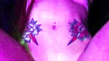 I ridin' dildo pink drip.