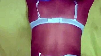 Vakker latina lar meg knulle henne rå del 2