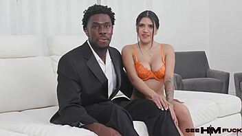 yo, damson jenkins gets worshipped by tiny alice thunder in wild latina action.