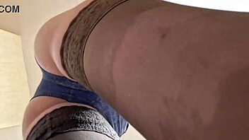 Hey, worship elza kom's kinky ebony ass in wild bdsm session! 🍑🔥