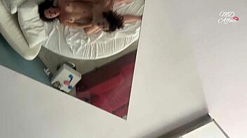 Триббинг у зеркала нас так заводит, детка! 😘