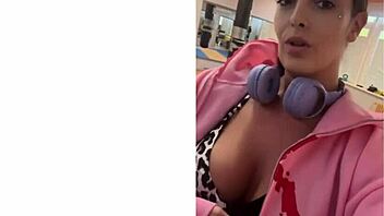 turn around, show those thighs, punishment time 😈