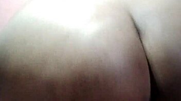 Hey, Watch This Indian Girl Fingering Alone in Her Room