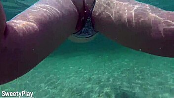 multiple creampies underwater, cumming inside thrice! 💦