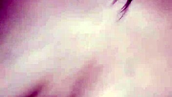 ¿El creampie duele a la latina en perrito casero salvaje con el suegro?