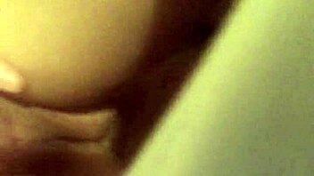 sexy clit teasing masturbation solo session 😏