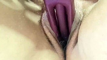 Stunning Italian MILF Explodes with Terri's Honeyplaybox Toy!