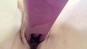 Stunning Italian MILF Explodes with Terri's Honeyplaybox Toy!