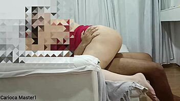 性感拉丁邻居假纯情狂吞大黑屌！