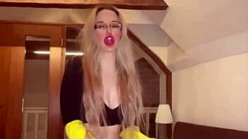 belly dancer goddess drops blowjob track september 2024