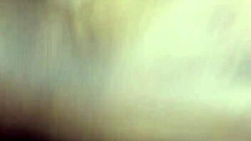 Holy! Creamy Ebony Pussy Gets Pounded in Homemade Anal Clip