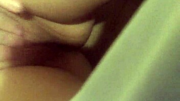 sexy clit teasing masturbation solo session 😏