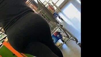 Look at that big ass, nalgona