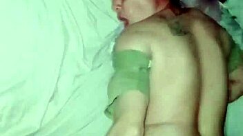 un video casero con mi vecino follando hasta que corre dentro de mi panocha