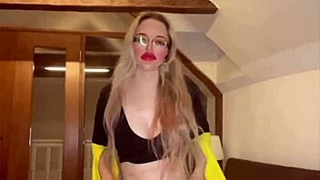 belly dancer goddess drops blowjob track september 2024