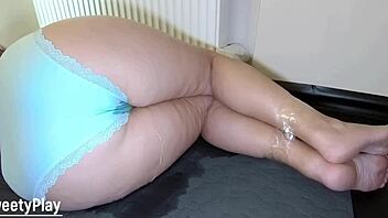 Desperate Milf Pees In Wet Panties Fetish