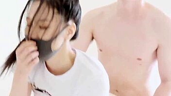 Chinese Yi Ruo dives into wild sex sessions