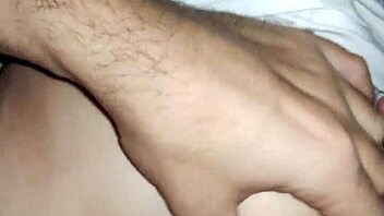 Can this sexy MILF endure the anal in her amateur casting?