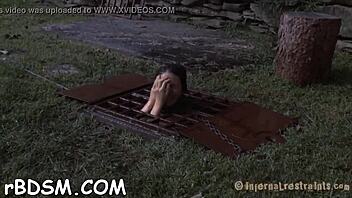 Venessa squeezes anal facial assfucking