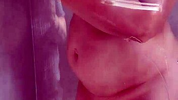 The Naked Cleaner Tidies Up in Homemade Style