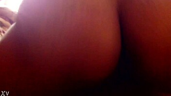 Incredible! Indian Couple Goes Wild in Steamy Bedroom Action!