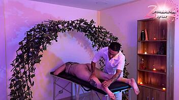 horny masseuse leaves me stroking before he returns, craving more touch