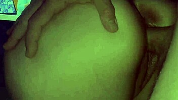 Big ass milf receives huge cumshot in pov doggystyle