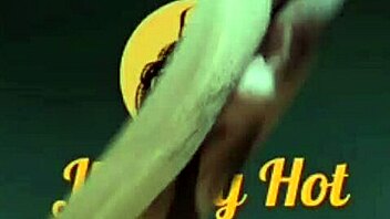 adoring to taste that juicy part of that mature woman