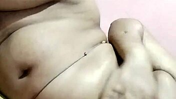 i crave hardcore sex with indian village aunty.