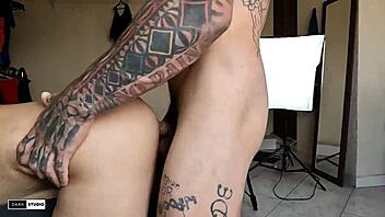 Today the hot brunette with her well-endowed friend fucked the pussy intensely!